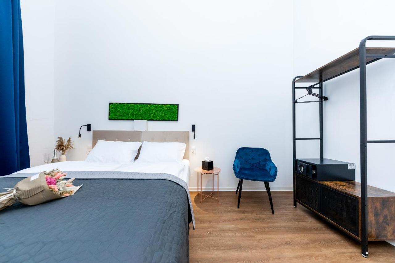Adagio Downtown